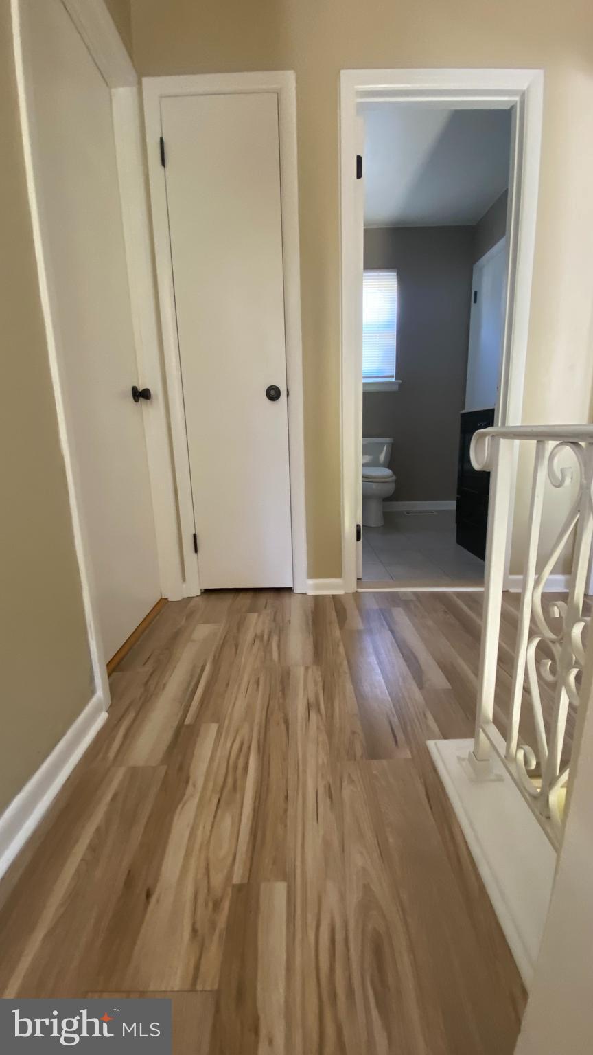 317 Balsam Road Williamstown, NJ 08094 - Photo 22 of 29 Second floor hallway.