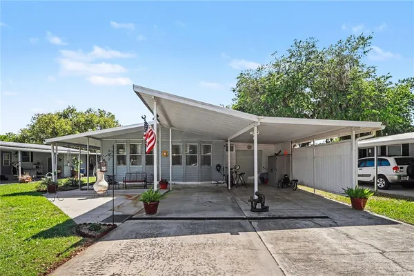 $220,000 | 2055 South Floral Avenue, Unit 322, Bartow, FL 33830