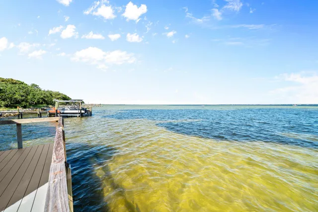 $2,600,000 | 411 Calhoun Avenue, Destin, FL 32541