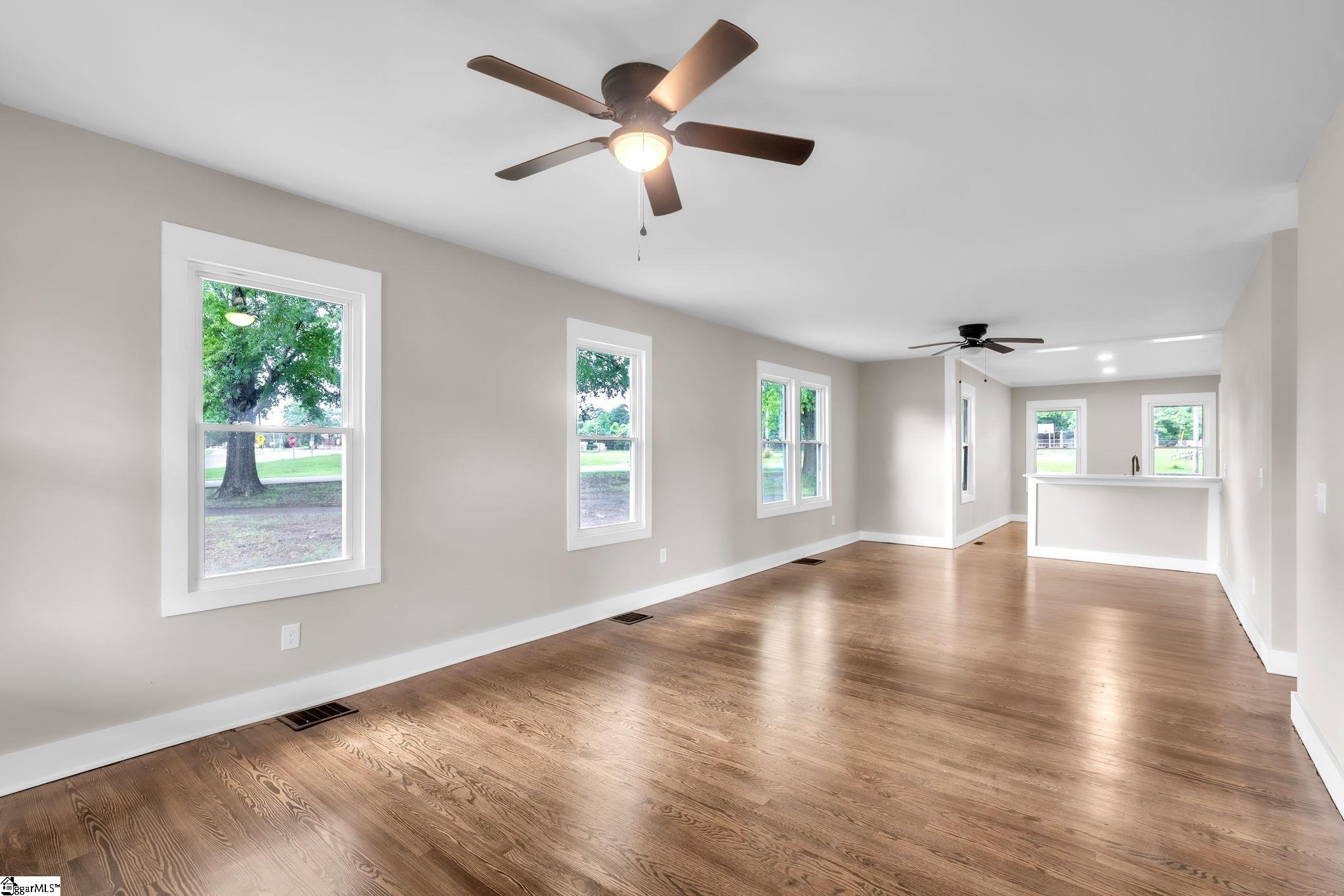 301 Anderson Street Pelzer, SC 29669 - Photo 9 of 31