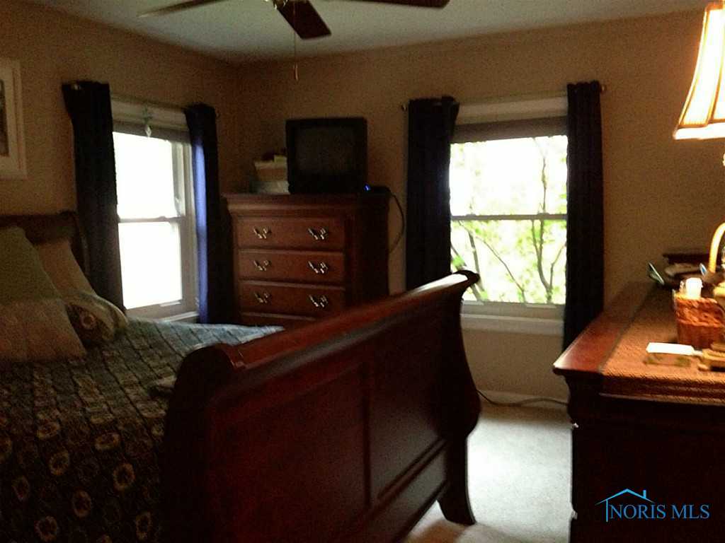 2830 Evergreen Road Toledo, OH 43606 - Photo 16 of 20 Gallery Image 16