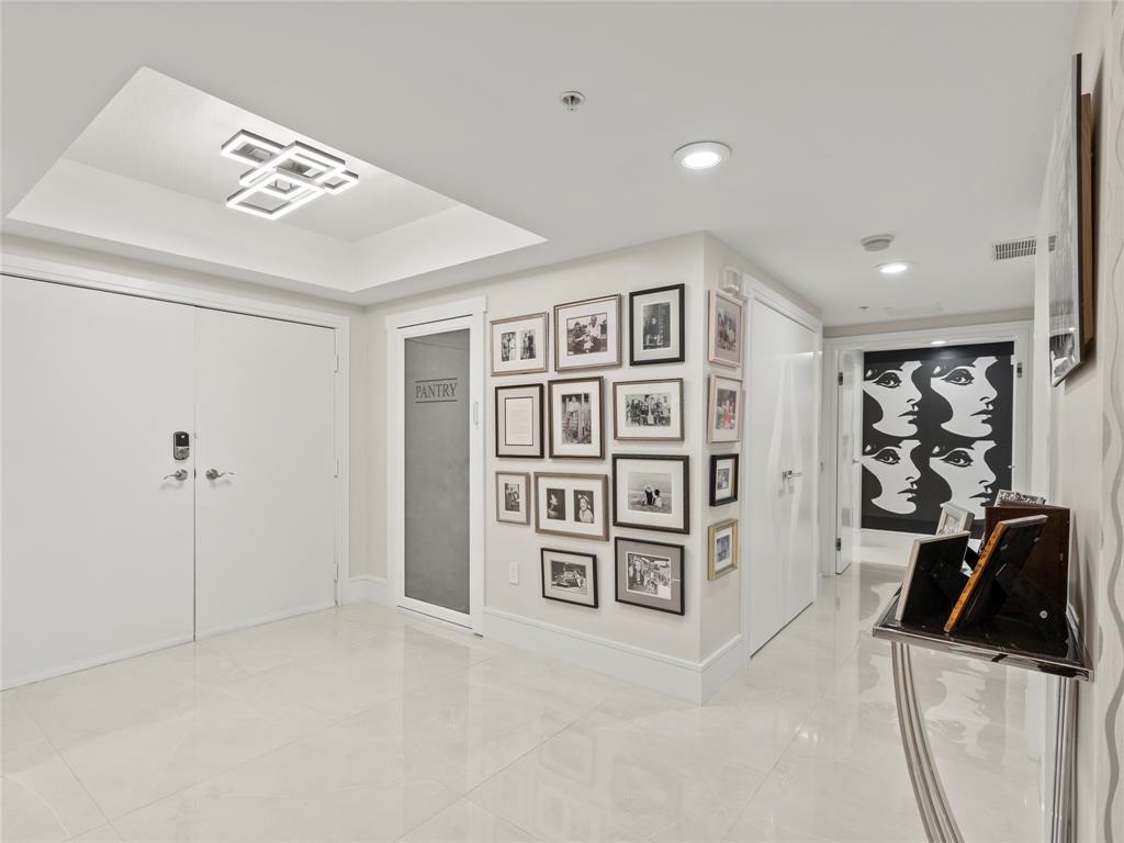 2700 North Federal Highway, Unit 407 Boynton Beach, FL 33435 - Photo 26 of 31 a view of a livingroom with a large window