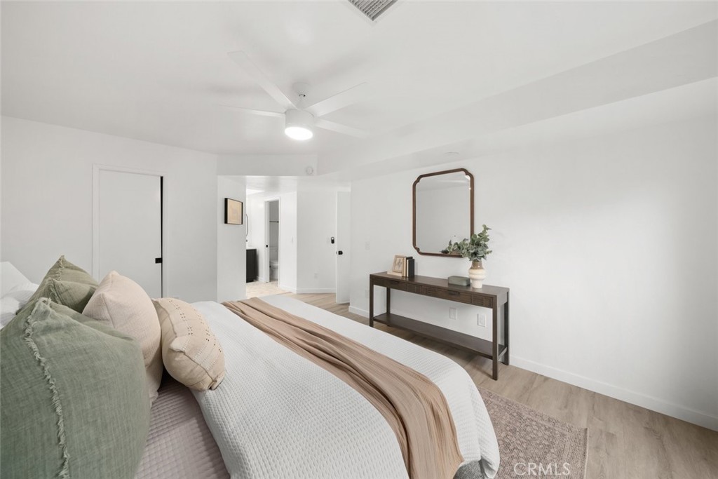 928 Austin Court Paso Robles, CA 93446 - Photo 23 of 30 a bedroom with a bed and a dresser