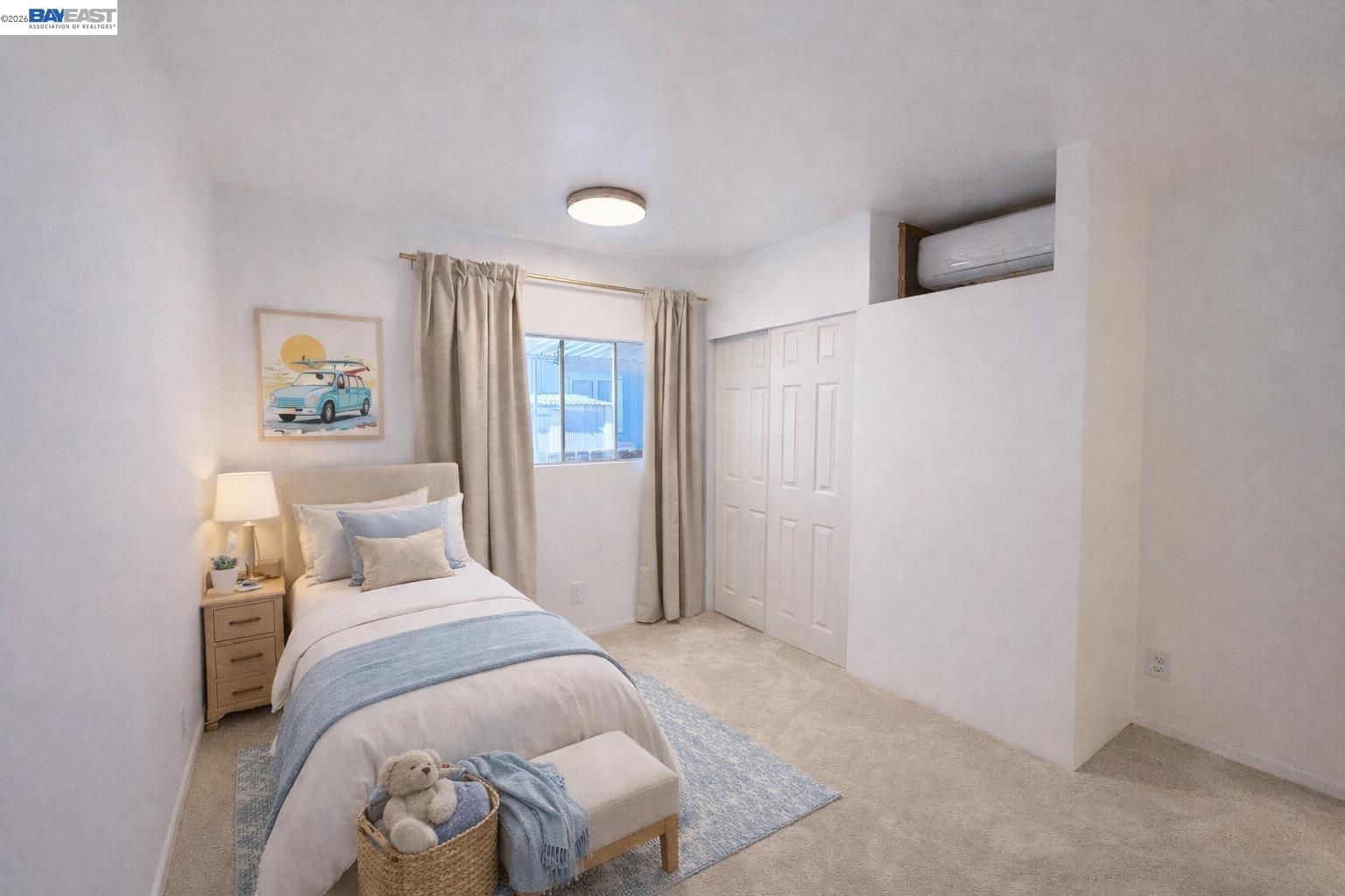 2151 Oakland Road, Unit 324 San Jose, CA 95131 - Photo 7 of 14 a bedroom with a bed and a window