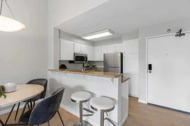 $438,000 | 39199 Guardino Drive, Unit 371, Fremont, CA 94538