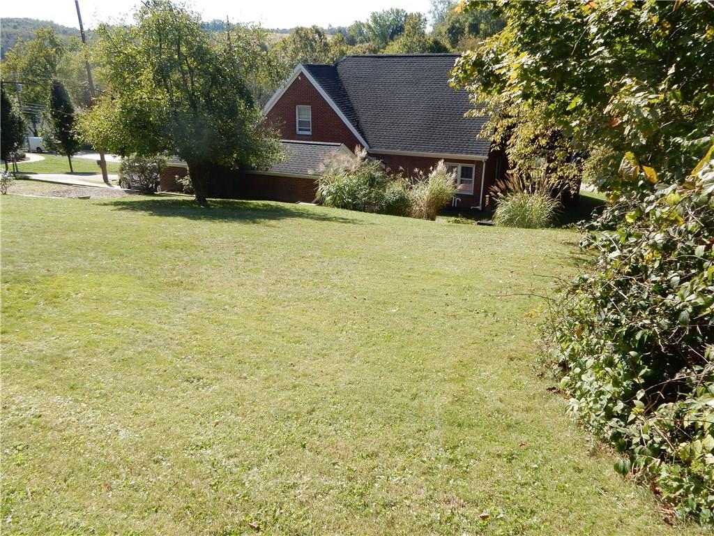 327 McClelland Road Canonsburg, PA 15317 - Photo 9 of 25 Another view of the back of the home and the huge double lot.