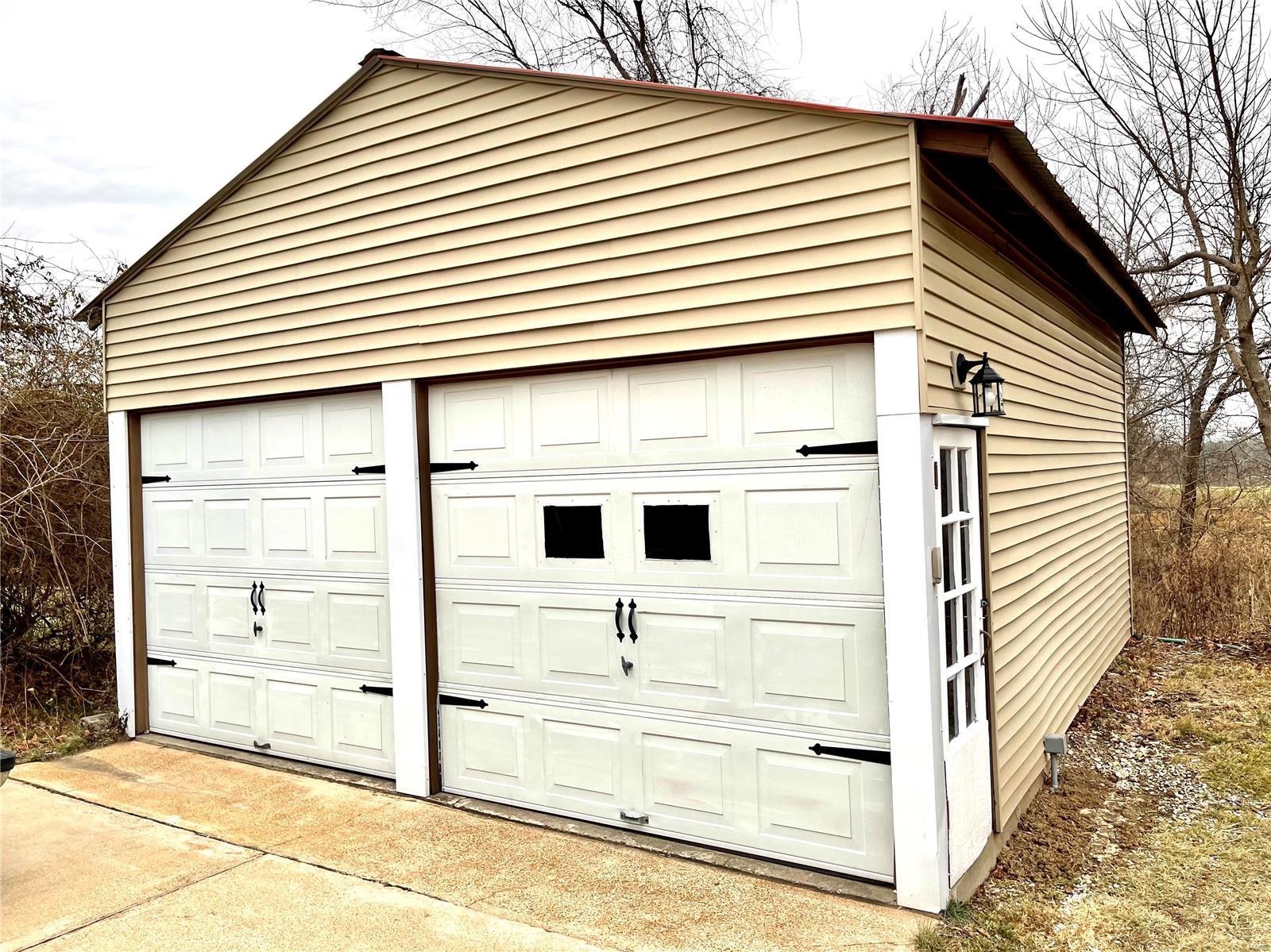 610 White Road Chesterfield, MO 63017 - Photo 32 of 34 Gallery Image 32