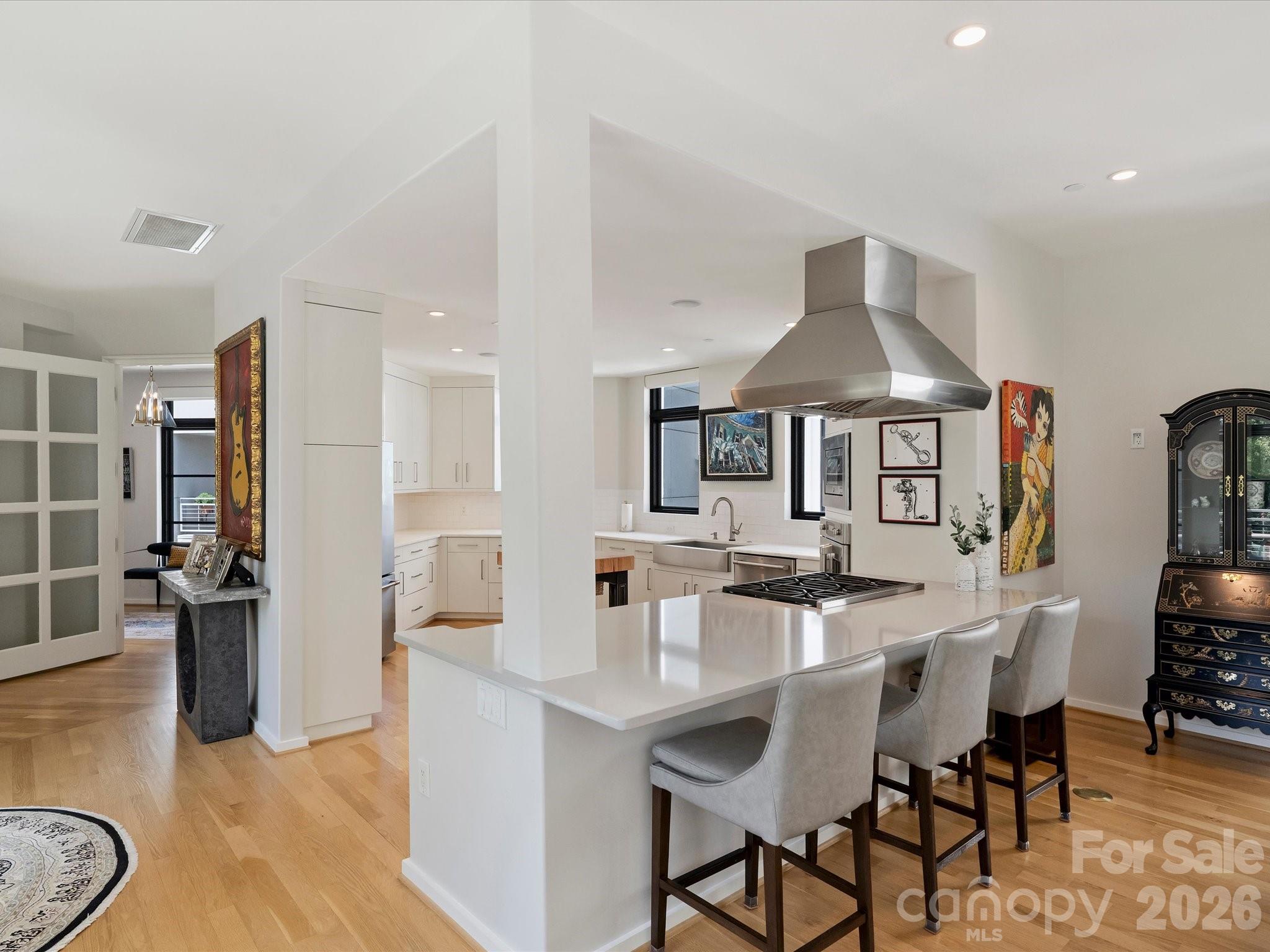 1333 Queens Road, Unit E4 Charlotte, NC 28207 - Photo 18 of 48 Gallery Image 18