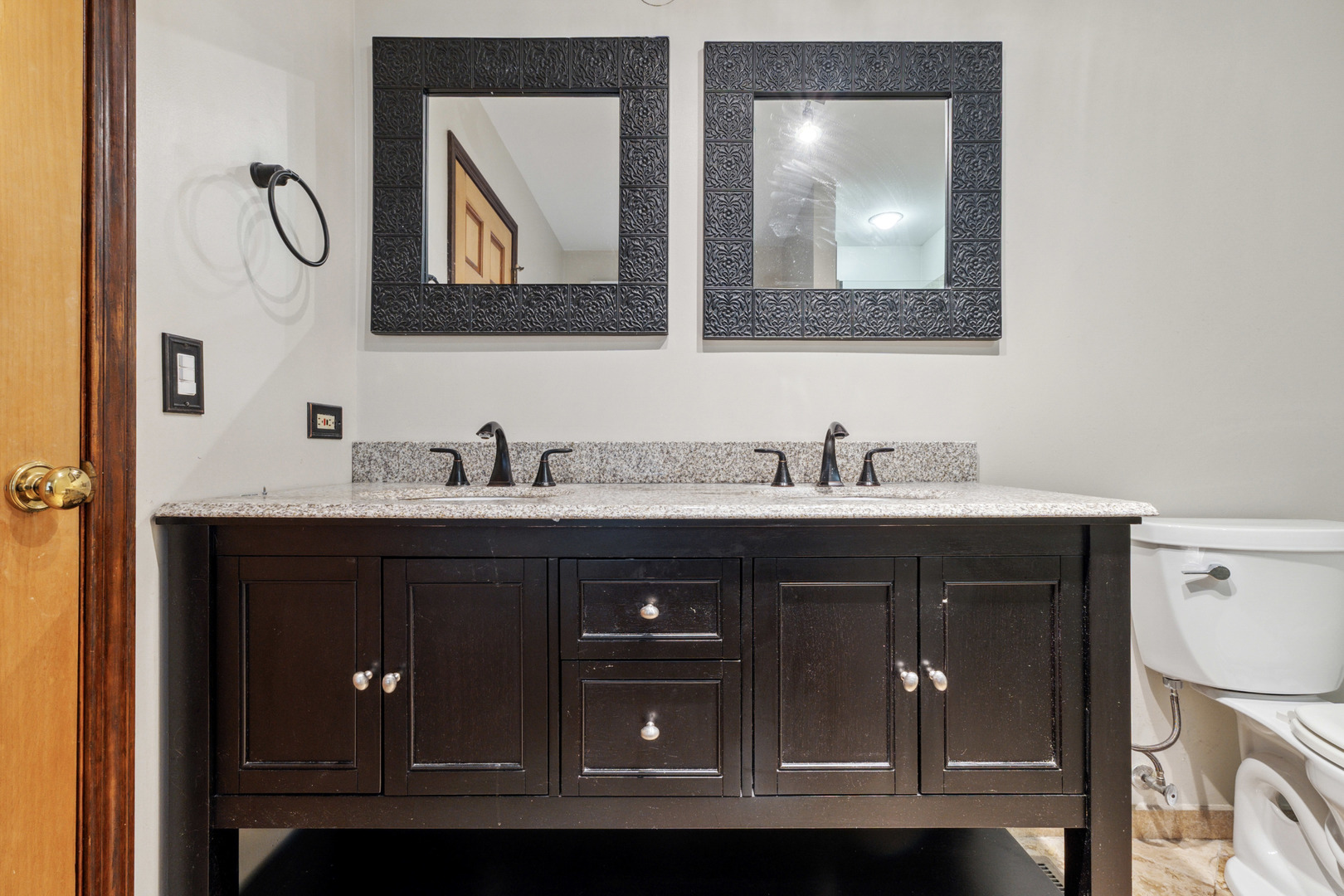 1715 Chestnut Hill Road Plainfield, IL 60586 - Photo 13 of 30