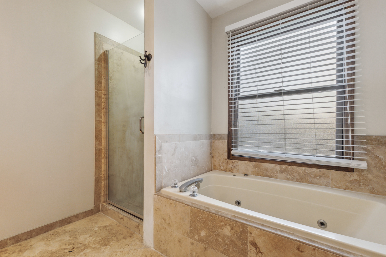 1715 Chestnut Hill Road Plainfield, IL 60586 - Photo 14 of 30