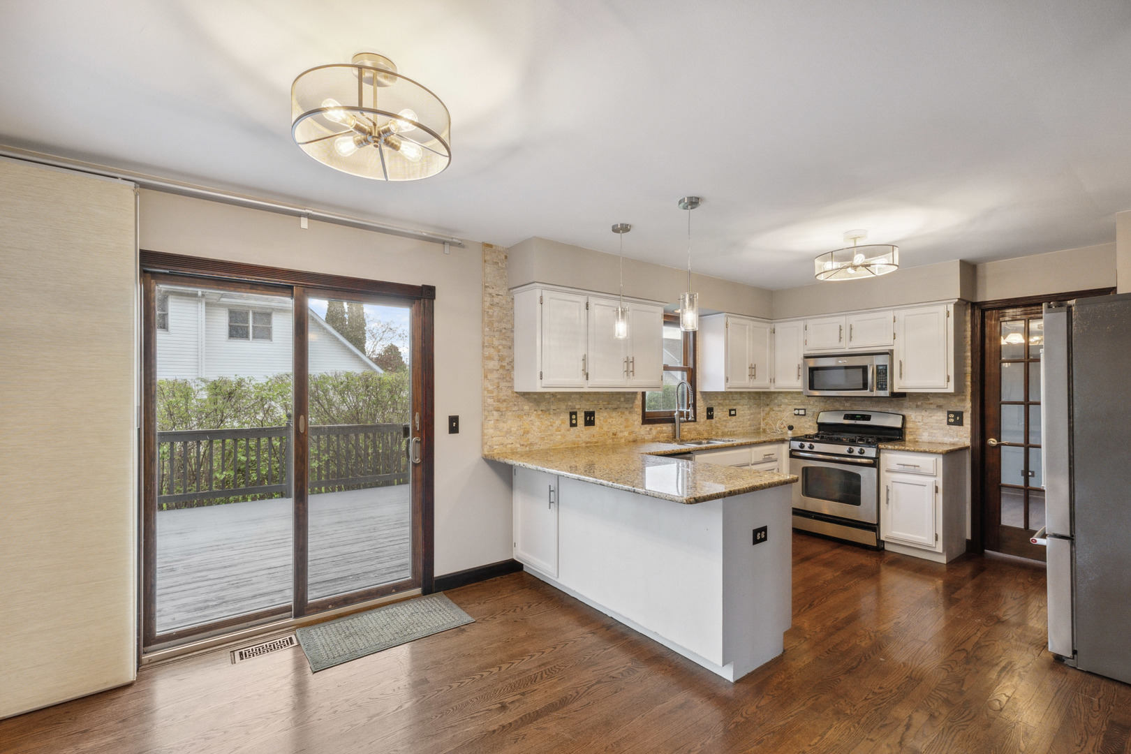 1715 Chestnut Hill Road Plainfield, IL 60586 - Photo 6 of 30