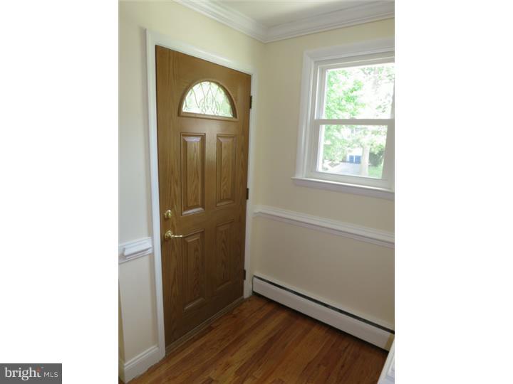 715 Springdell Road King of Prussia, PA 19406 - Photo 2 of 25 Foyer