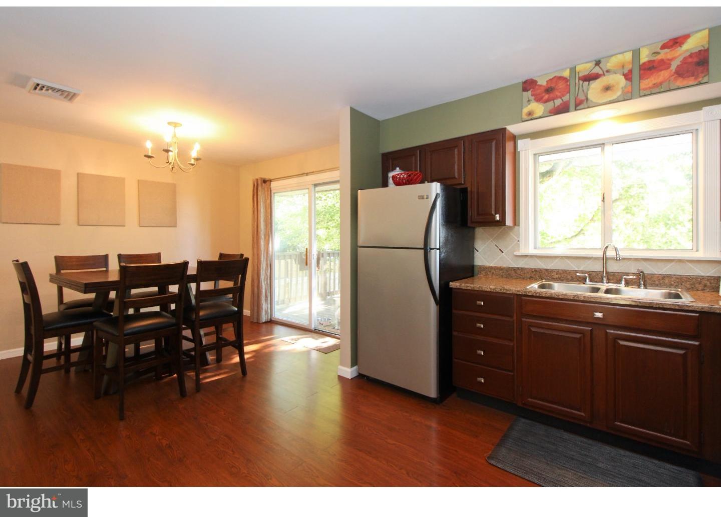 125 Princeton Road Pennsville, NJ 08070 - Photo 4 of 24 Kitchen