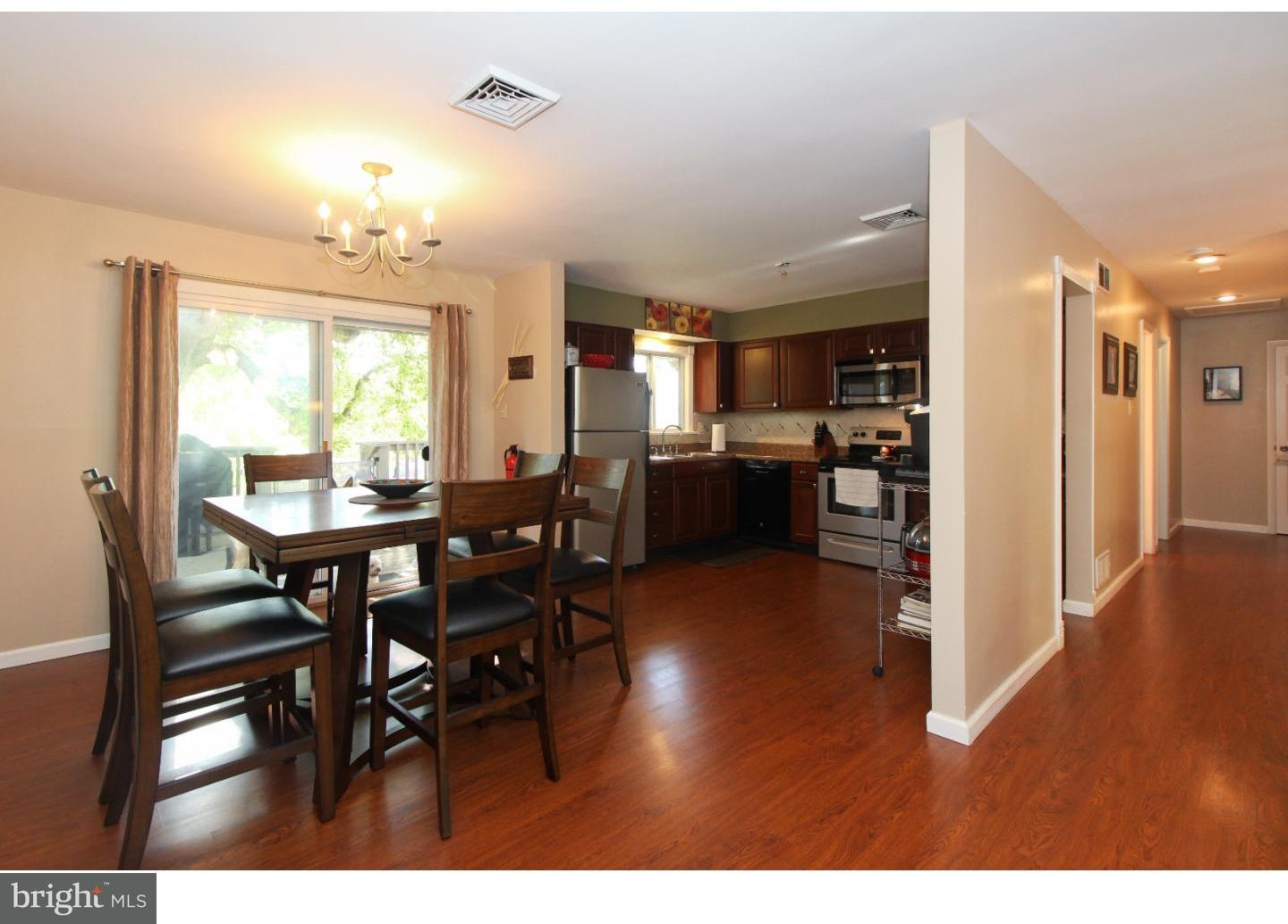 125 Princeton Road Pennsville, NJ 08070 - Photo 6 of 24 Dining Room