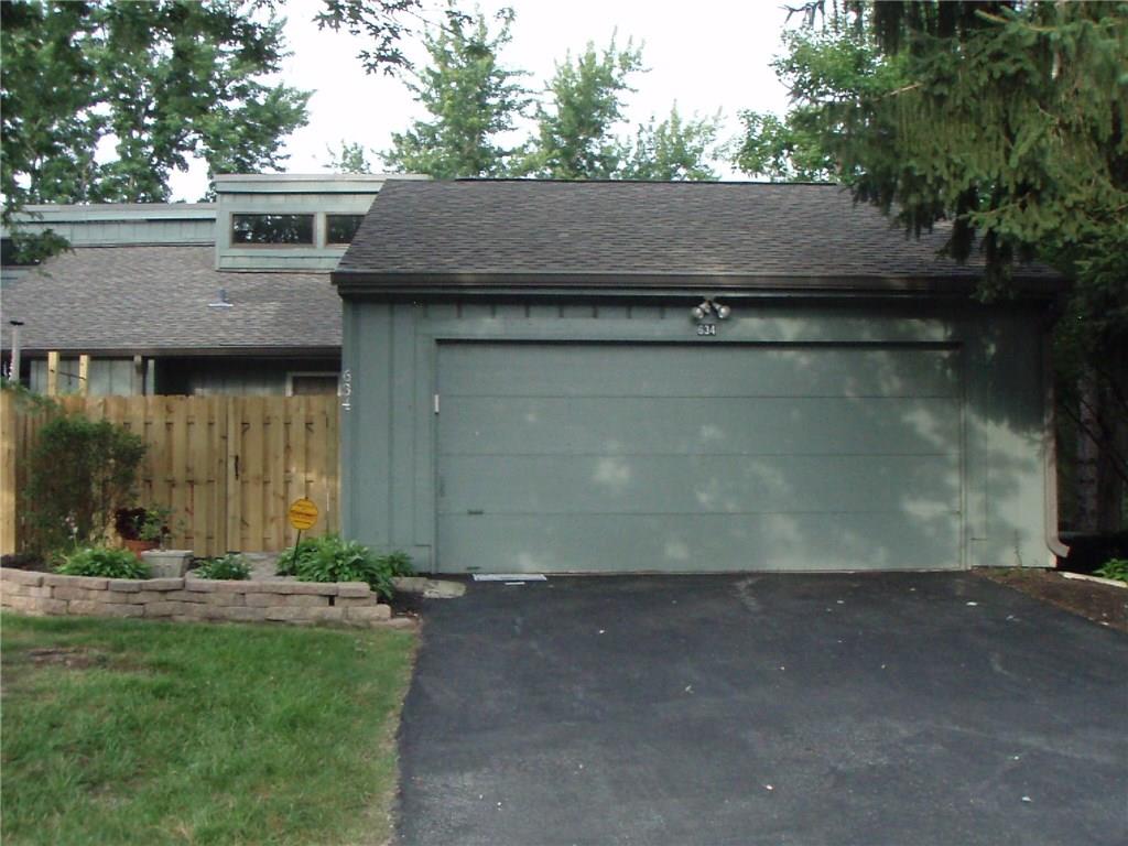 634 Cobblestone Road Avon, IN 46123 - Photo 1 of 14 Gallery Image 1