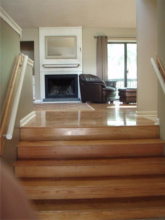 634 Cobblestone Road Avon, IN 46123 - Photo 4 of 14 Gallery Image 4