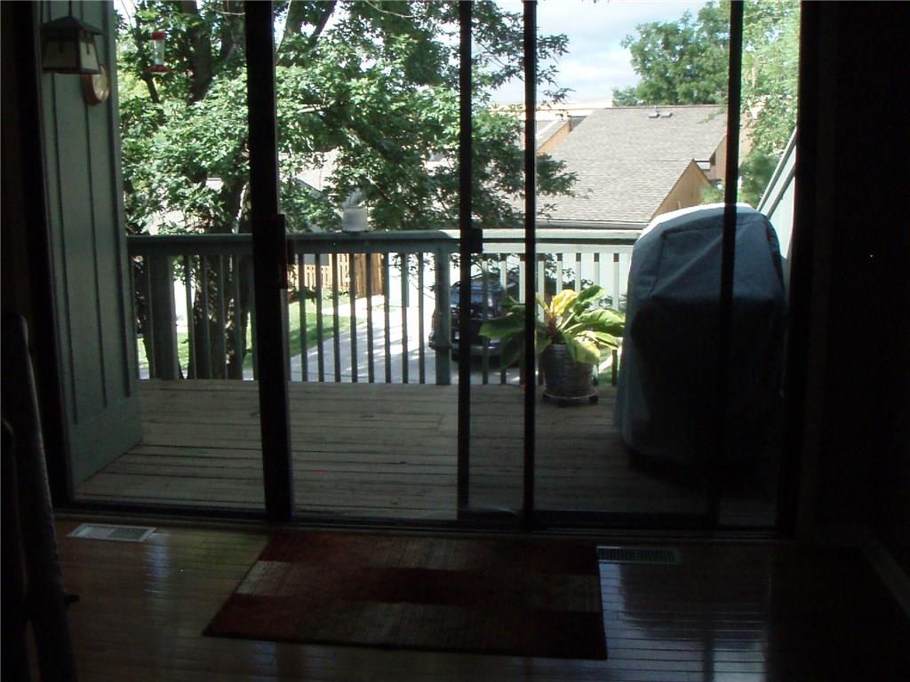 634 Cobblestone Road Avon, IN 46123 - Photo 7 of 14 Gallery Image 7