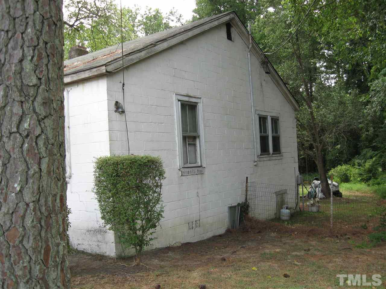 1307 Junction Road Durham, NC 27704 - Photo 3 of 9