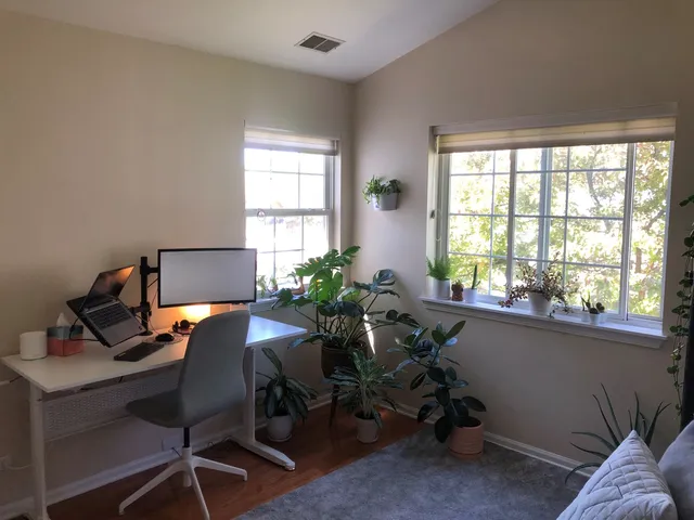 $2,890 | 2911 Stockton Court, Naperville, IL 60564