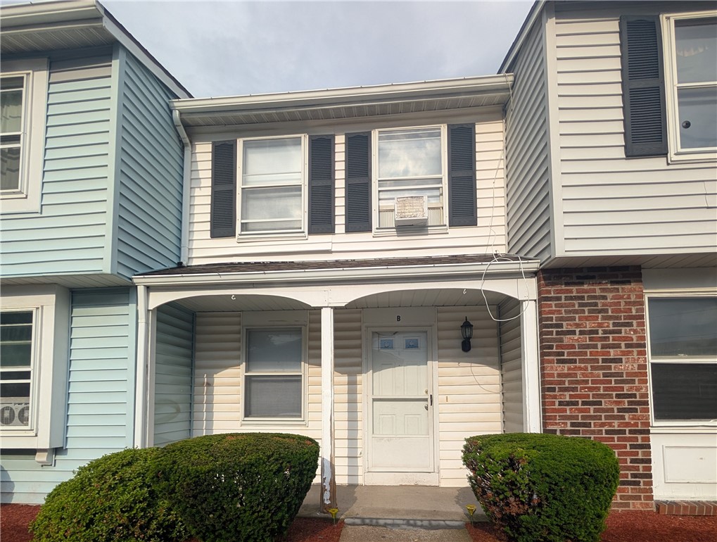 1290 Emerson Street, Unit B Rochester, NY 14606 - Photo 1 of 10