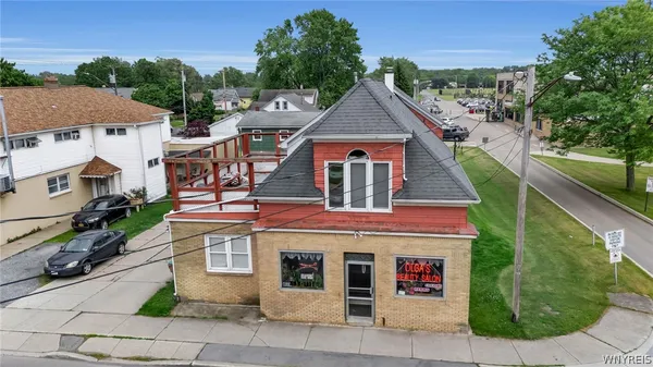 $400,000 | 2519 William Street, Cheektowaga, NY 14206