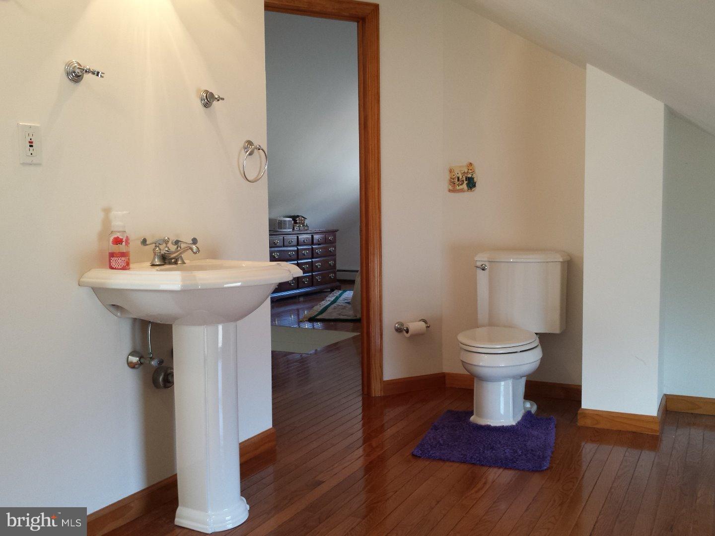 9346 Andover Road Philadelphia, PA 19114 - Photo 22 of 25 Gallery Image 22