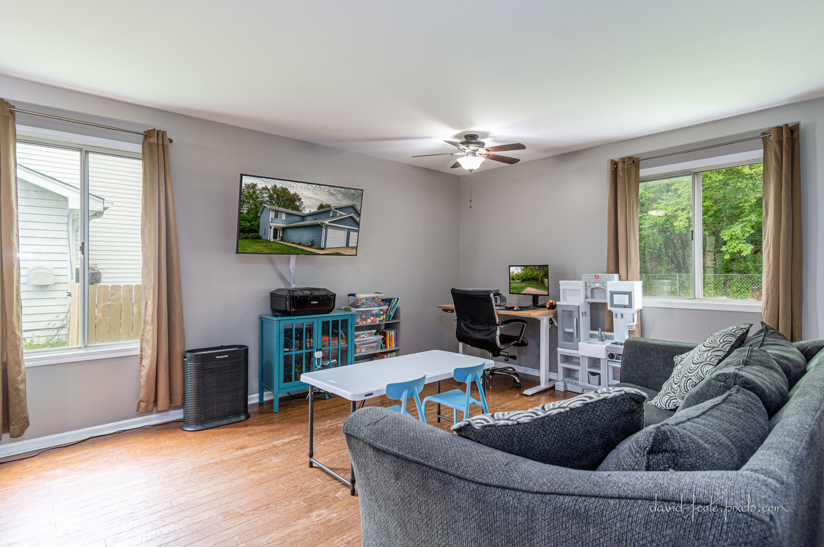 533 Milton Drive Naperville, IL 60563 - Photo 3 of 21