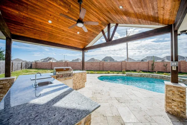 $4,200 | 6301 Superior Drive, League City, TX 77573