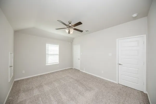 $4,200 | 6301 Superior Drive, League City, TX 77573