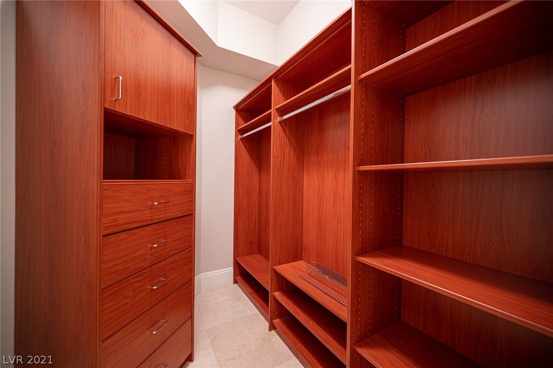 2777 Paradise Road, Unit 3002 Las Vegas, NV 89109 - Photo 15 of 29