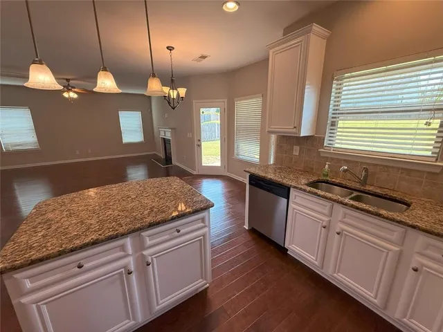 $2,400 | 5715 Bucknell Trace, Cumming, GA 30028