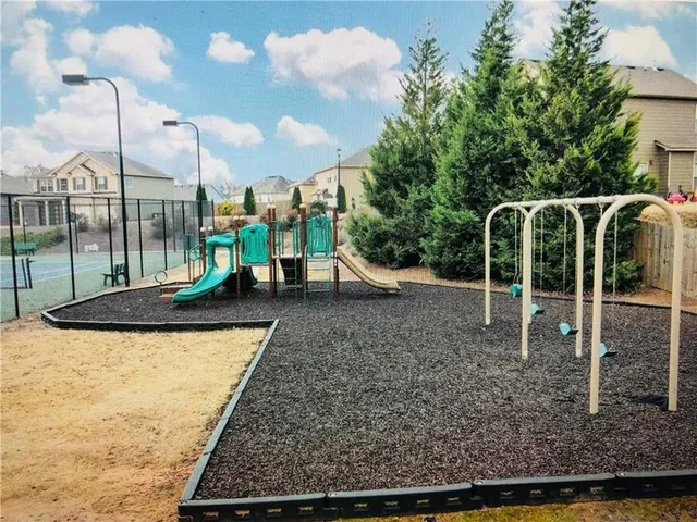 $2,400 | 5715 Bucknell Trace, Cumming, GA 30028