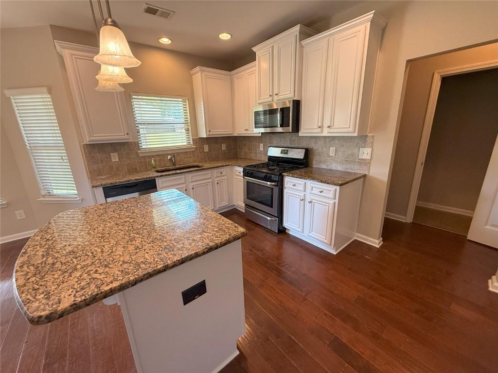 5715 Bucknell Trace Cumming, GA 30028 - Photo 6 of 36