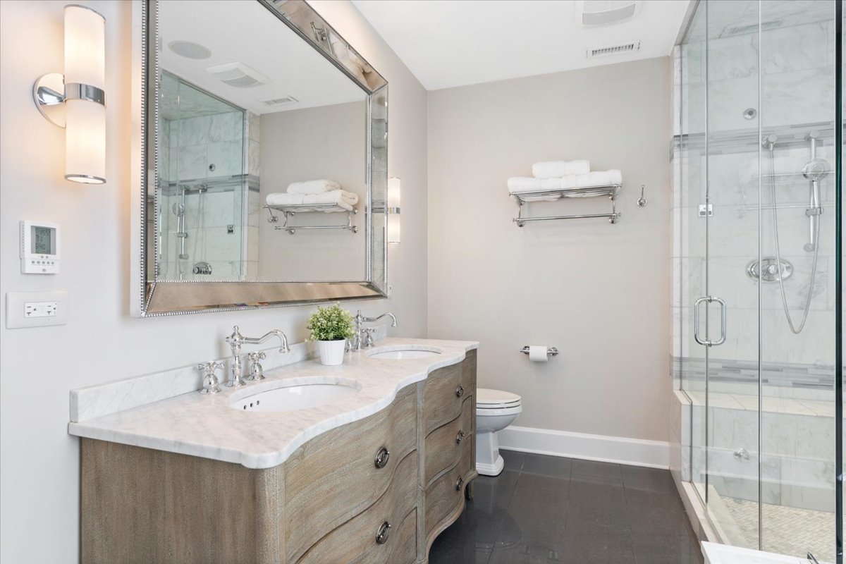 2911 North Racine Avenue Chicago, IL 60657 - Photo 20 of 45
