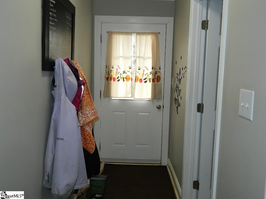 1514 Pinson Farm Road Belton, SC 29627 - Photo 16 of 36 Gallery Image 16