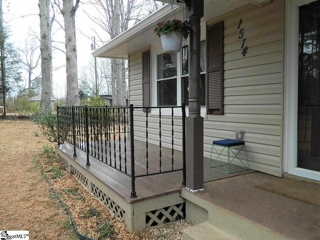 1514 Pinson Farm Road Belton, SC 29627 - Photo 7 of 36 Gallery Image 7