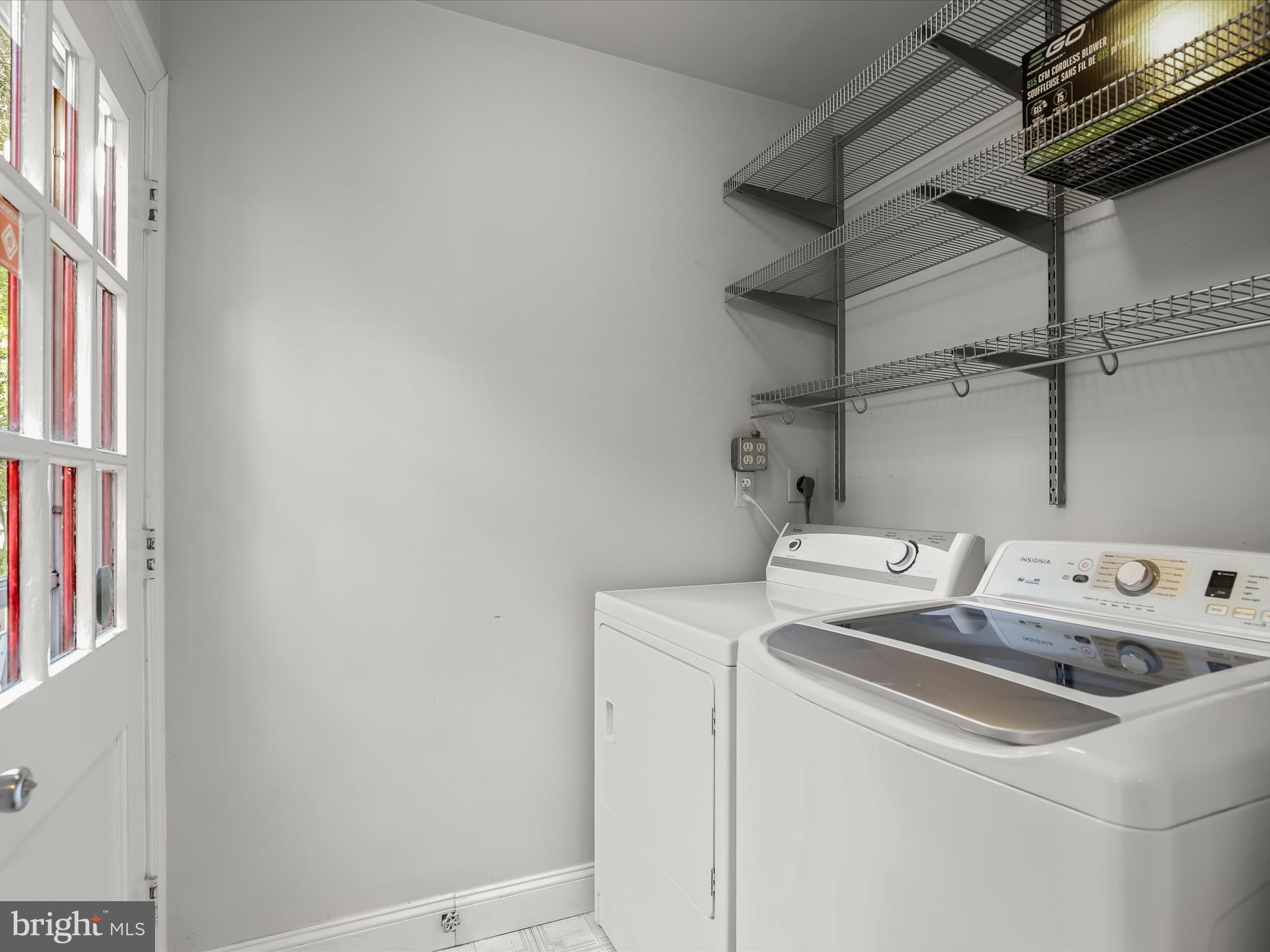 5470 Gloucester Road Columbia, MD 21044 - Photo 13 of 37 Laundry room off kitchen
