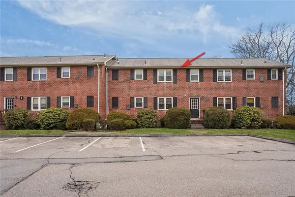 $2,200 | 70 Carroll Avenue, Unit 904, Newport, RI 02840