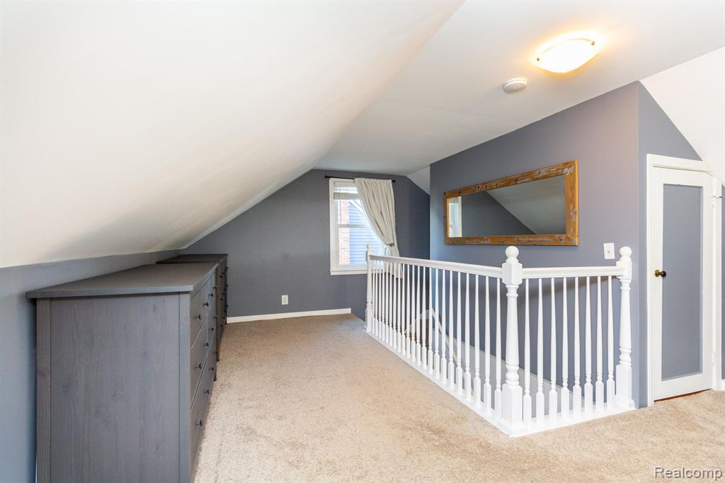 1919 Harvard Road Berkley, MI 48072 - Photo 23 of 42
