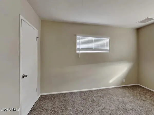 $1,975 | 2039 East Osborn Road, Phoenix, AZ 85016