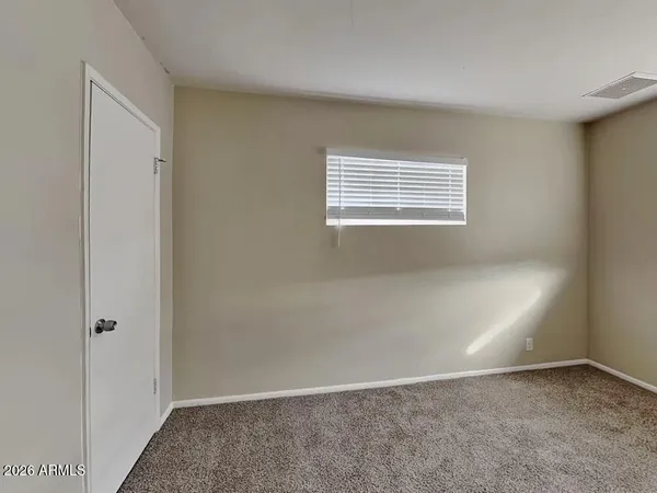 $1,975 | 2039 East Osborn Road, Phoenix, AZ 85016