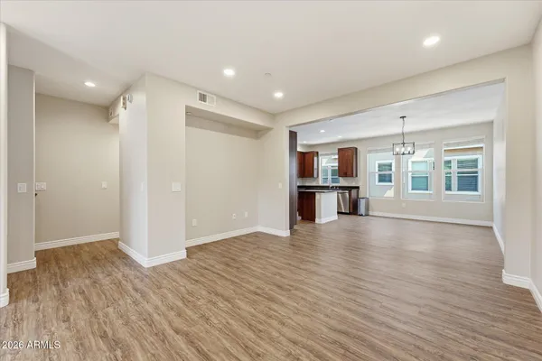 $538,500 | 5550 North 16th Street, Unit 123, Phoenix, AZ 85016