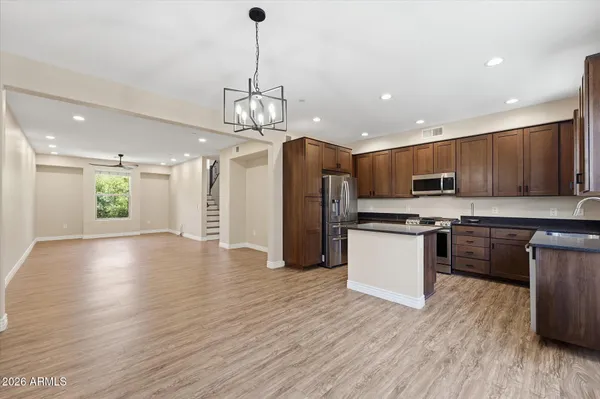 $538,500 | 5550 North 16th Street, Unit 123, Phoenix, AZ 85016