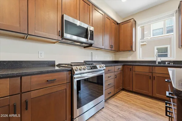 $538,500 | 5550 North 16th Street, Unit 123, Phoenix, AZ 85016