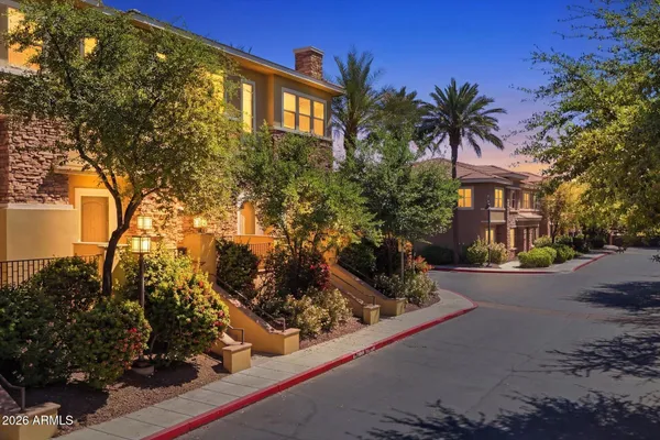 $538,500 | 5550 North 16th Street, Unit 123, Phoenix, AZ 85016