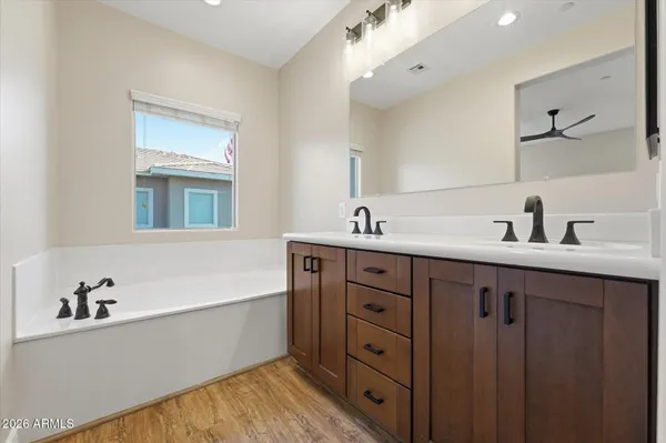 $538,500 | 5550 North 16th Street, Unit 123, Phoenix, AZ 85016