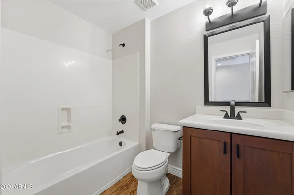 $538,500 | 5550 North 16th Street, Unit 123, Phoenix, AZ 85016