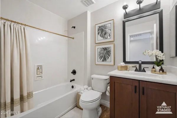 $538,500 | 5550 North 16th Street, Unit 123, Phoenix, AZ 85016