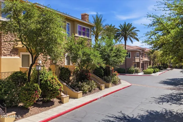$538,500 | 5550 North 16th Street, Unit 123, Phoenix, AZ 85016