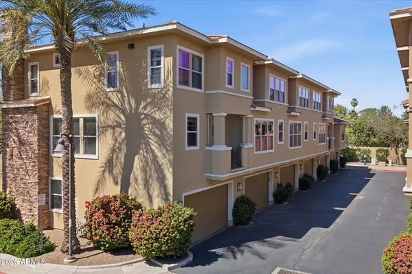 $538,500 | 5550 North 16th Street, Unit 123, Phoenix, AZ 85016